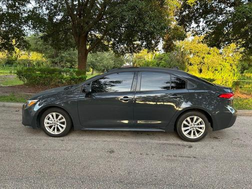 2023 Toyota Corolla Hybrid LE