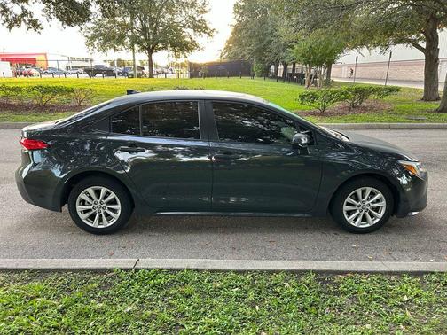 2023 Toyota Corolla Hybrid LE