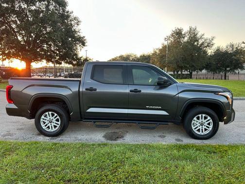 2025 Toyota Tundra SR5