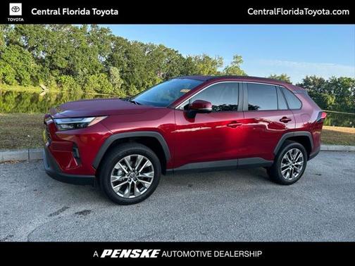 2023 Toyota RAV4 XLE Premium