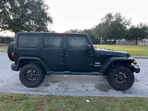 2014 Jeep Wrangler Unlimited Sahara