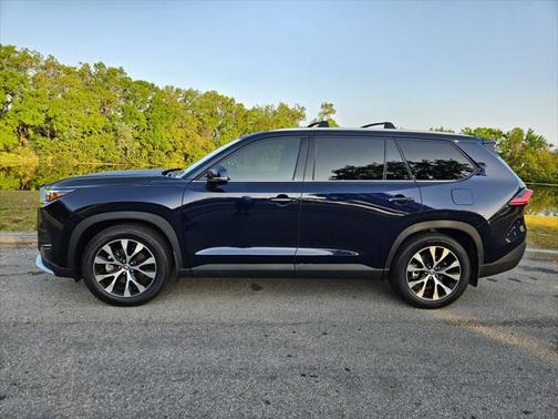 2024 Toyota Grand Highlander Hybrid Limited MAX
