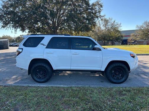 2024 Toyota 4Runner TRD Off Road Premium