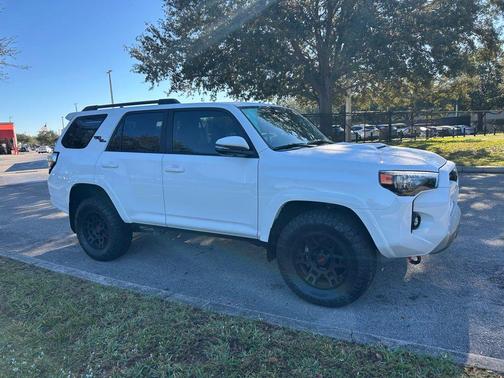 2024 Toyota 4Runner TRD Off Road Premium