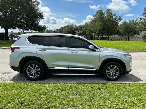 2019 Hyundai SANTA FE SE 2.4