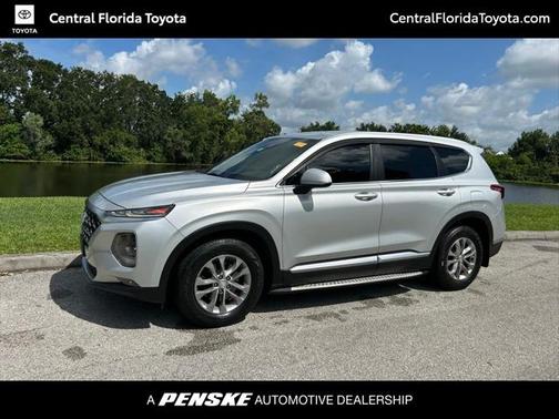 2019 Hyundai SANTA FE SE 2.4
