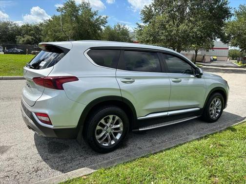 2019 Hyundai SANTA FE SE 2.4