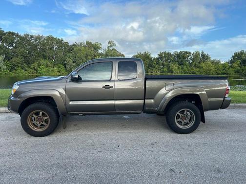 2012 Toyota Tacoma PreRunner