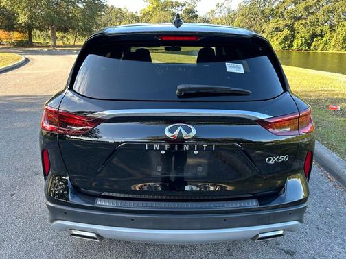 2024 INFINITI QX50 PURE