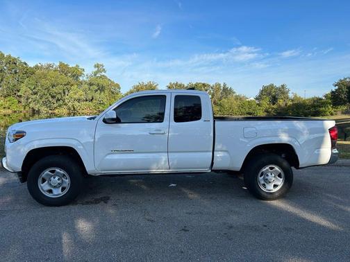 2023 Toyota Tacoma SR5