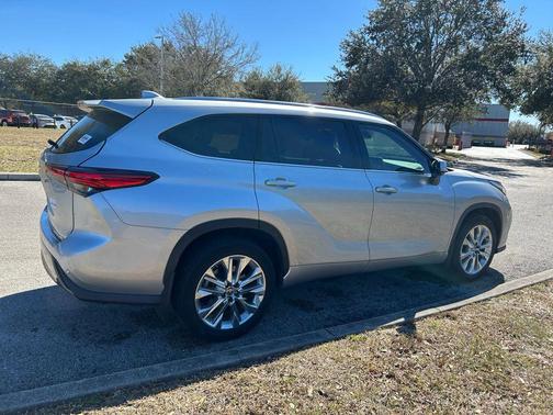 2020 Toyota Highlander Limited