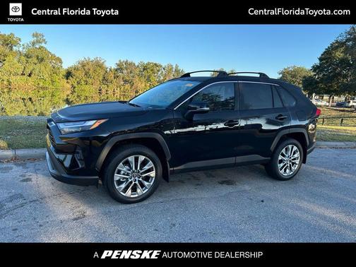 2025 Toyota RAV4 XLE Premium