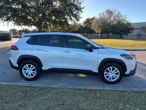 2024 Toyota Corolla Cross L