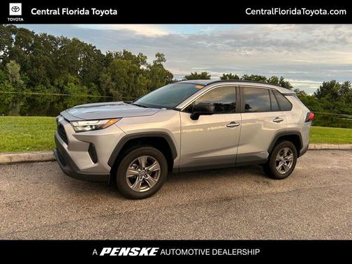 2024 Toyota RAV4 Hybrid LE