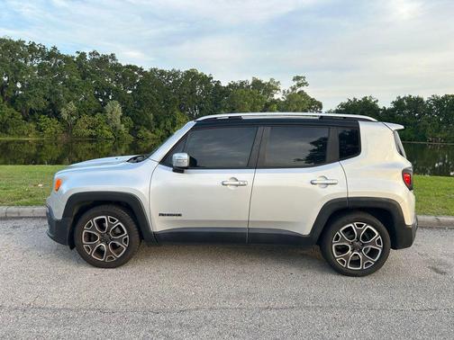 Glacier Metallic 2016 Jeep Renegade Limited