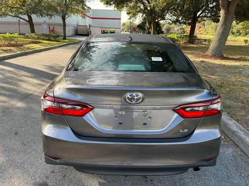 2021 Toyota Camry LE