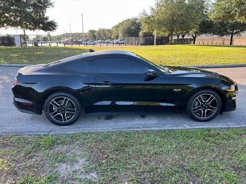 2022 Ford Mustang GT Premium