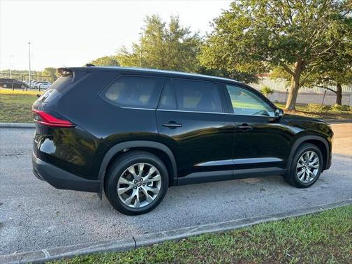 2024 Toyota Grand Highlander Limited