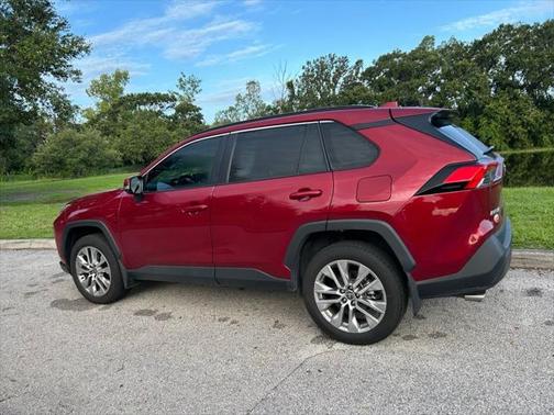 2024 Toyota RAV4 XLE Premium