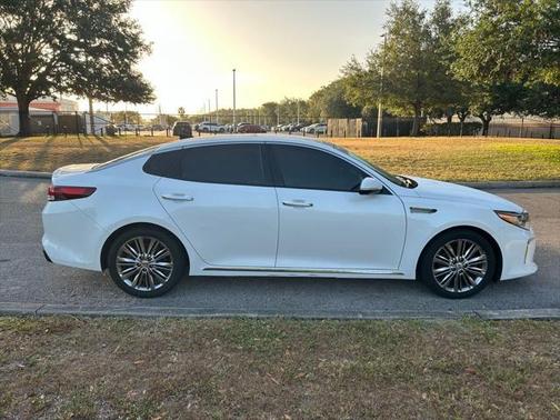 2018 Kia Optima SX Turbo