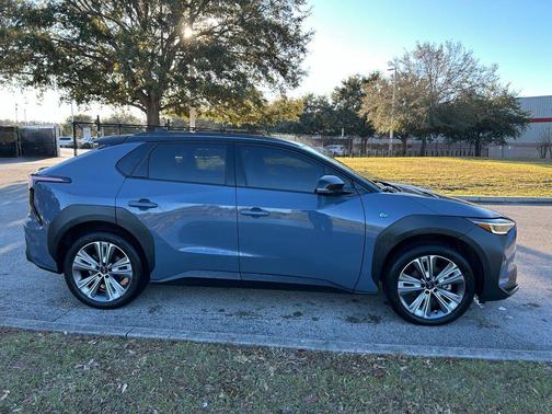 2023 Subaru Solterra Touring