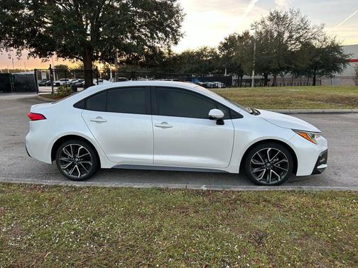2022 Toyota Corolla SE