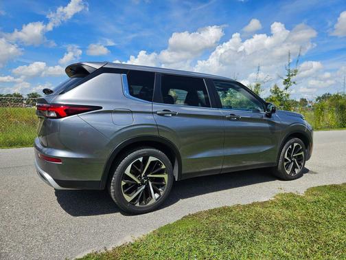 2024 Mitsubishi Outlander SE Ralliart S-AWC