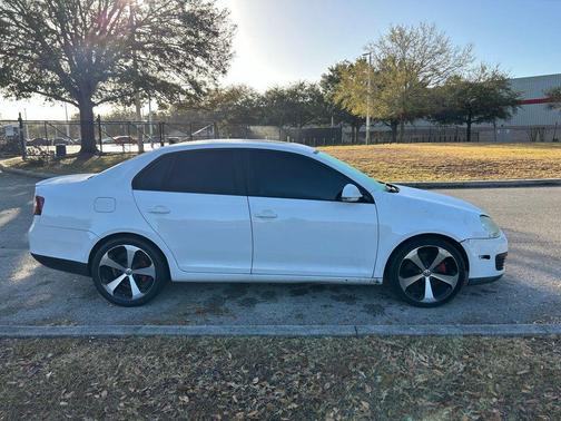 2010 Volkswagen Jetta Wolfsburg Edition