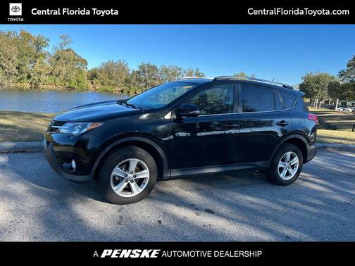 2013 Toyota RAV4 XLE