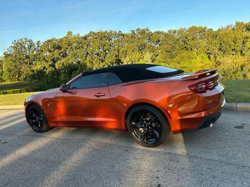 2022 Chevrolet Camaro 2LT