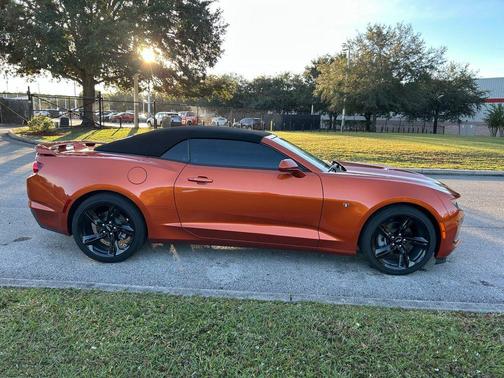 2022 Chevrolet Camaro 2LT