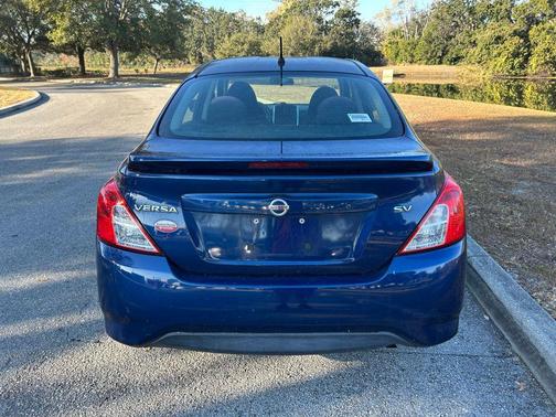 2018 Nissan Versa 1.6 SV