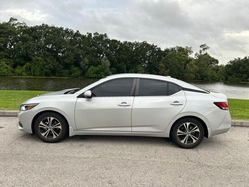 Brilliant Silver Metallic 2022 Nissan Sentra SV