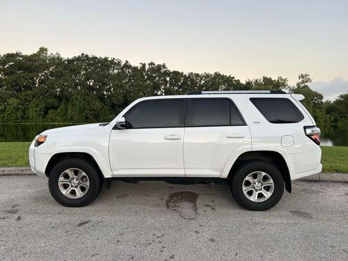 2023 Toyota 4Runner SR5 Premium