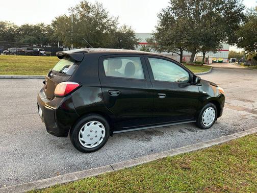 2021 Mitsubishi Mirage ES