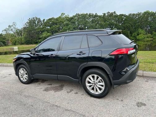 Jet Black 2024 Toyota Corolla Cross LE