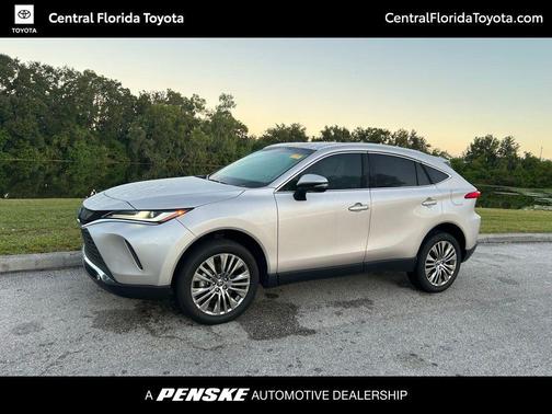 2023 Toyota Venza XLE