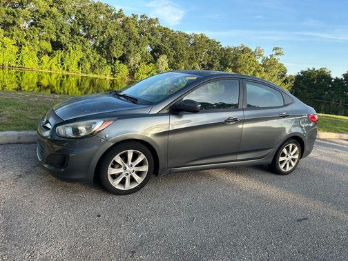 Cyclone Gray 2013 Hyundai Accent GLS