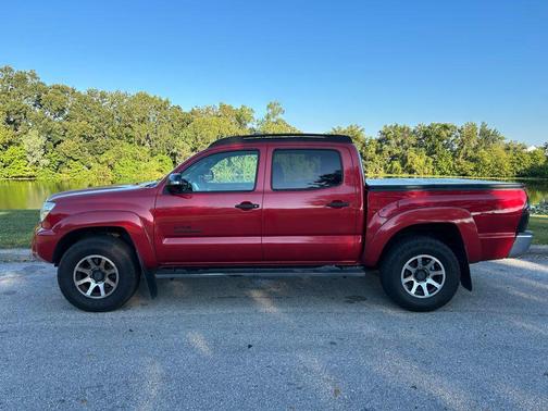 2015 Toyota Tacoma Base