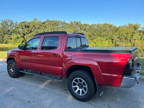 2015 Toyota Tacoma Base