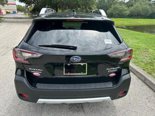 2024 Subaru Outback Touring