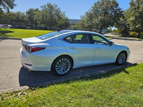 2019 Lexus ES 350 Ultra Luxury