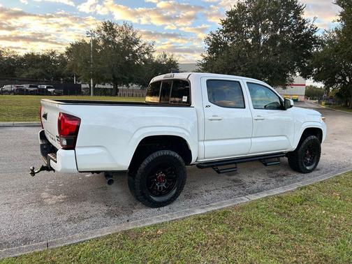 2022 Toyota Tacoma SR
