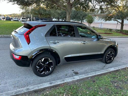 2023 Kia Niro EV Wind