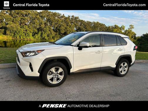 2019 Toyota RAV4 XLE