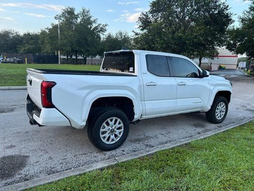 2024 Toyota Tacoma SR5