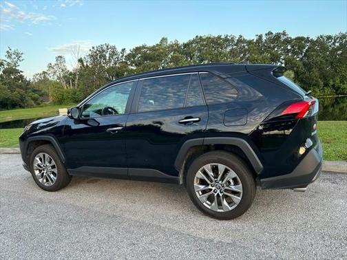 2021 Toyota RAV4 Limited