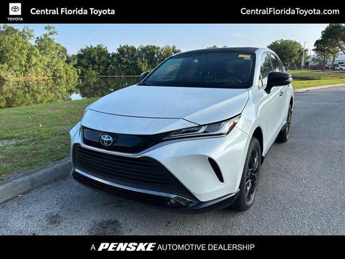 Pearl 2024 Toyota Venza Nightshade