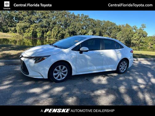 2022 Toyota Corolla LE
