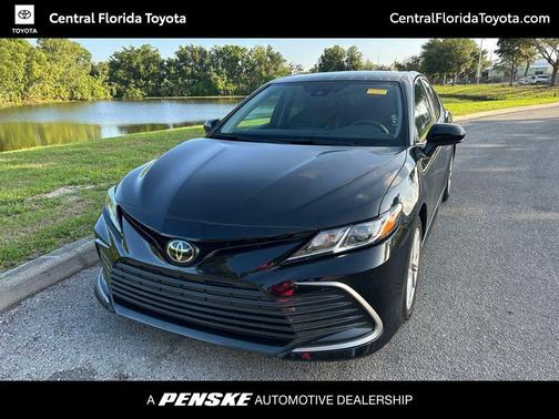 Midnight Black Metallic 2022 Toyota Camry LE